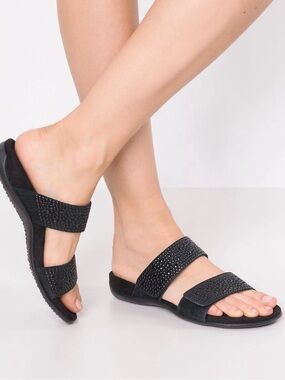 Vionic Samoa Sandal size 8